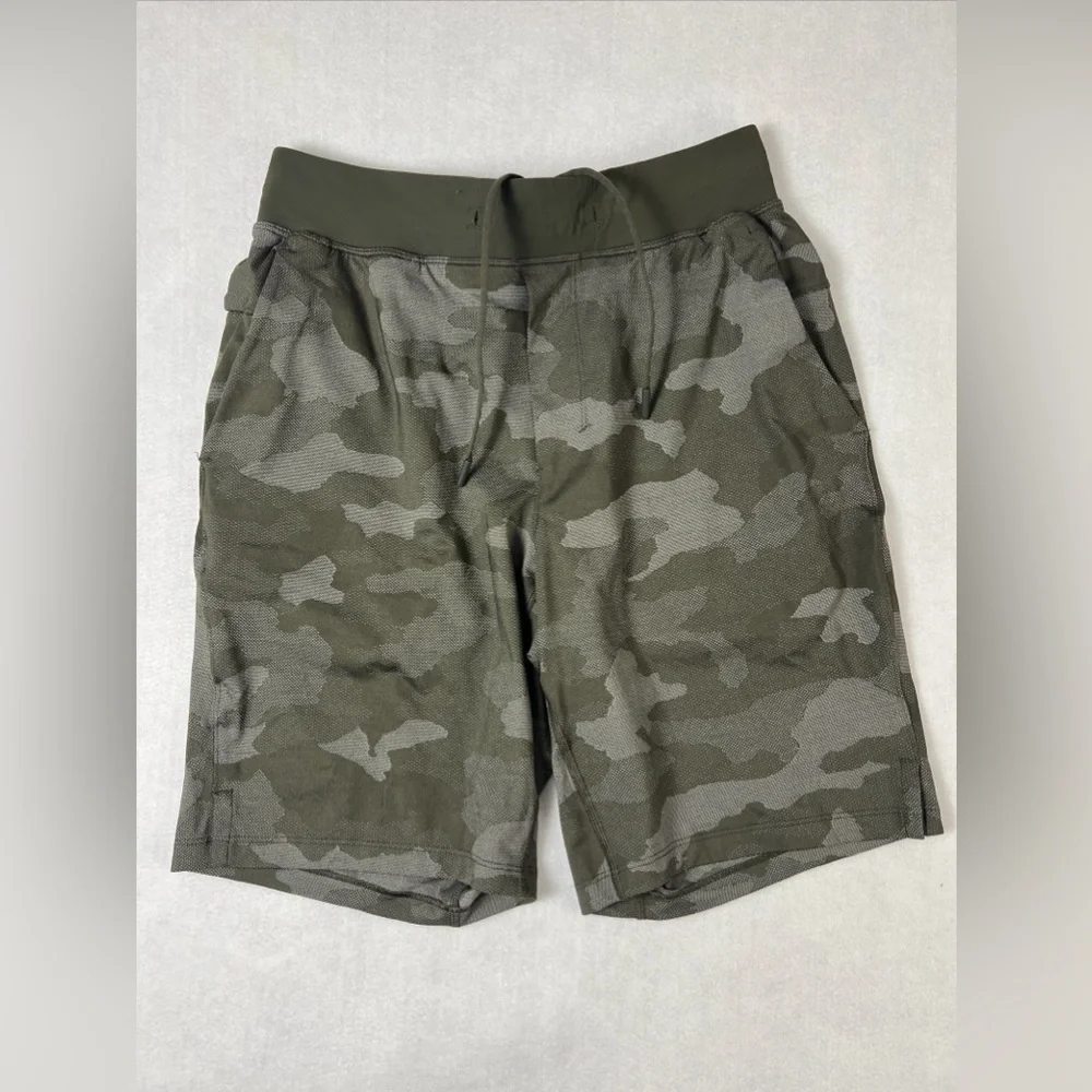 Lululemon THE Short 7” Mesh Linerless Men’s Small Camo Green Athletic Run M7APIS